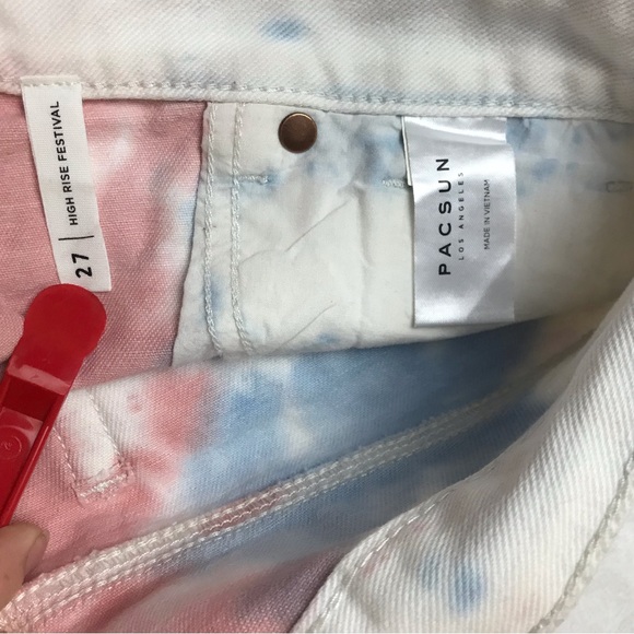 NWT Pacsun Womens Cut Off Denim Shorts Size 27 Tie Dye High Raise Festival - Picture 10 of 16